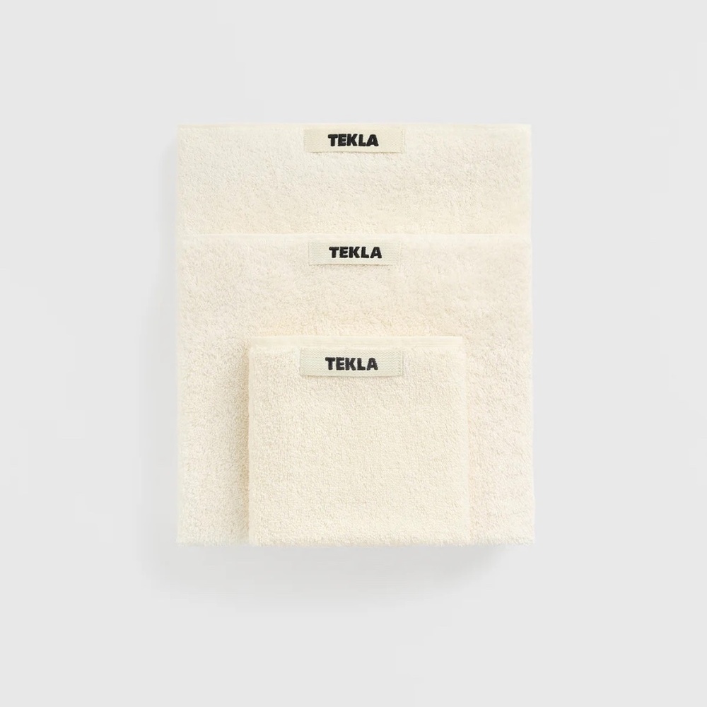TEKLA Cream coloured Towel Set